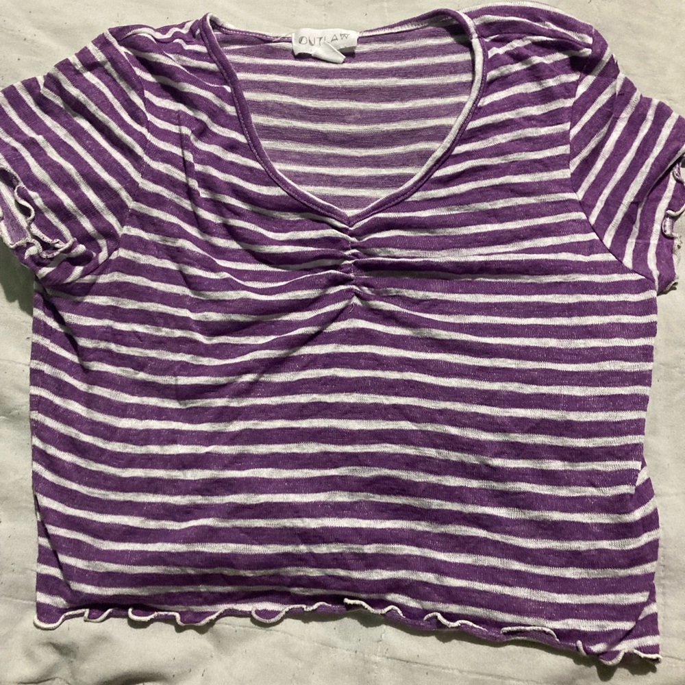 Outlaw cropped T-shirt XL.